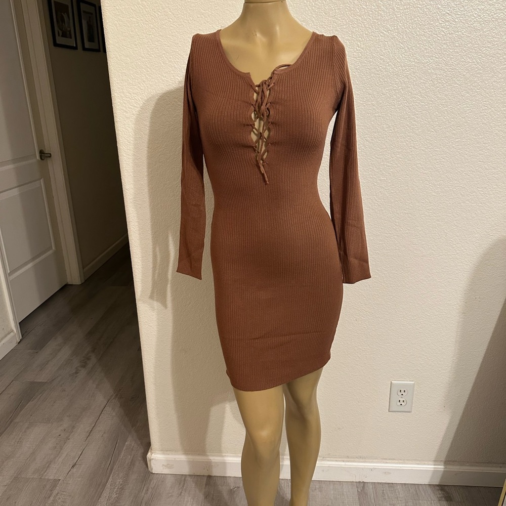 New brown long sleeve sweater dress